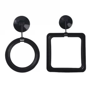 Product image of circle and square aquarium feeding ring side by side.